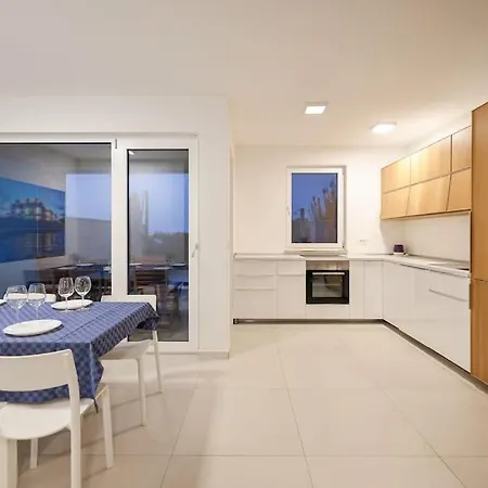 Feriehus Miri Orchid Privlaka (Zadar)