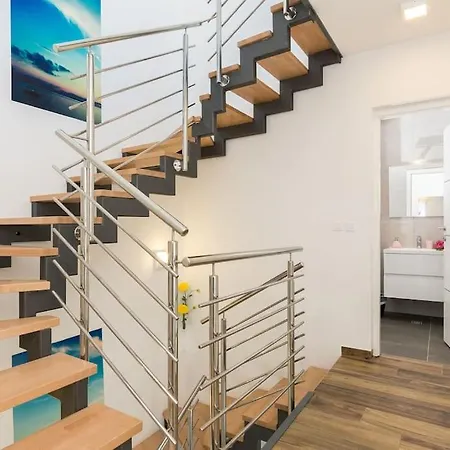 Miri Orchid * Privlaka (Zadar)