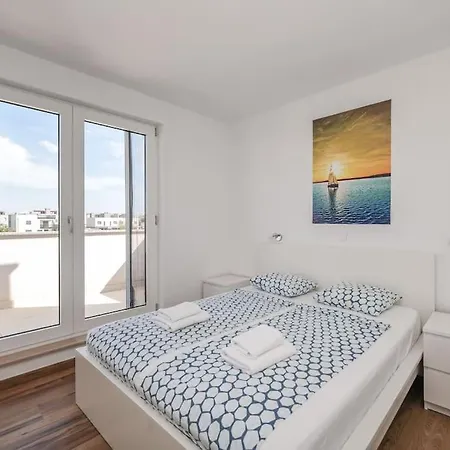 Miri Orchid Privlaka (Zadar)