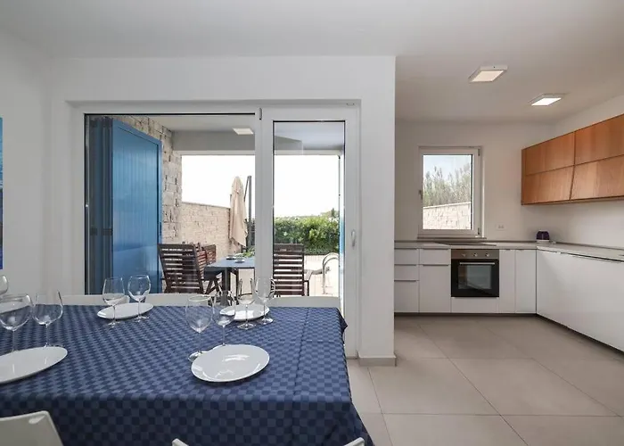 Feriehus Miri Orchid