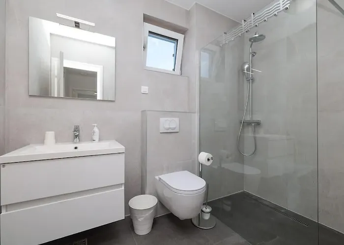 Feriehus Miri Orchid *