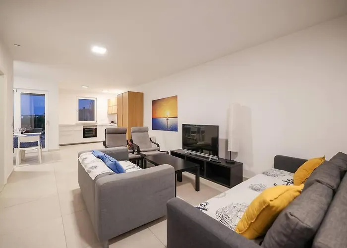 Miri Orchid * Privlaka (Zadar)